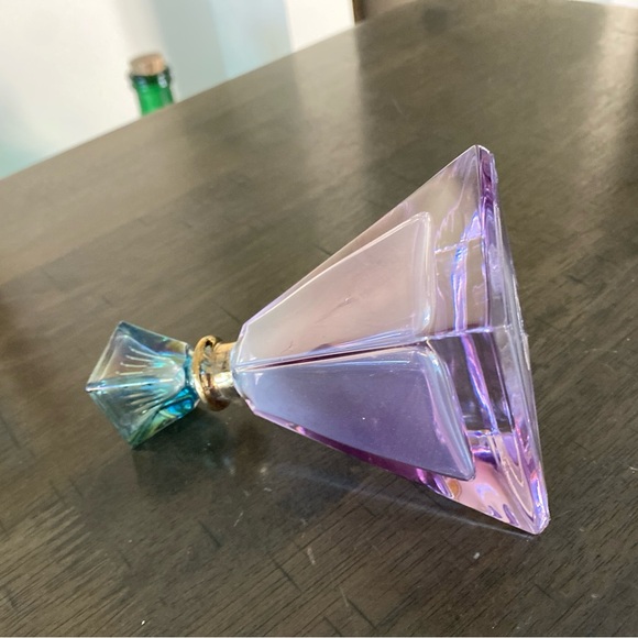 Vintage Perfume Bottle Italy Glass Stopper Iridescent Pyramid - Picture 9 of 9